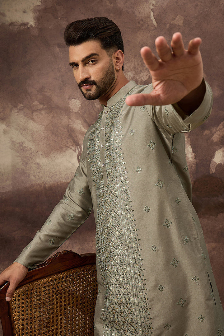 Green Silk Solid Embroidered Straight Kurta | SHOBITAM