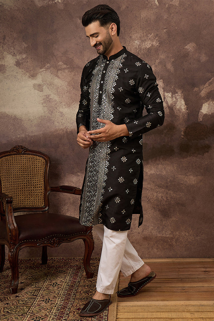 Black Silk Blend Solid Embroidered Straight Kurta | SHOBITAM
