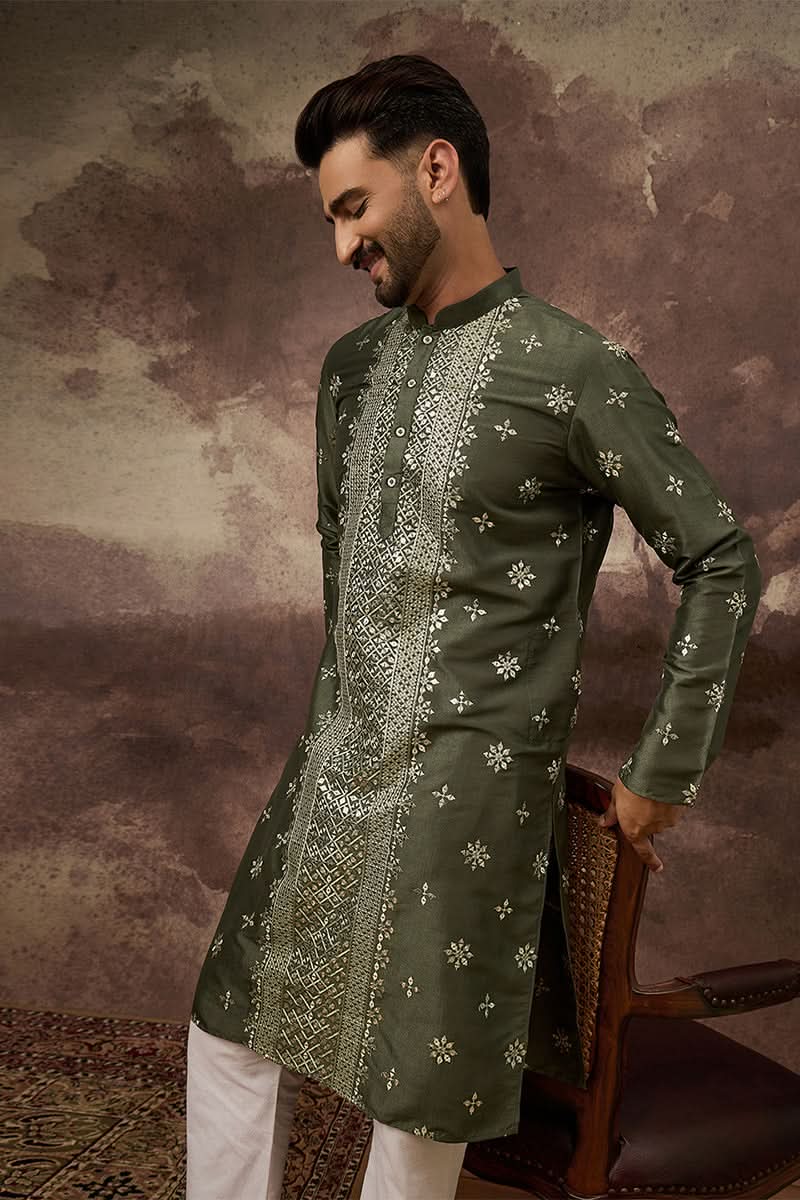 Green Silk Blend Solid Embroidered Straight Kurta With Pant Set | SHOBITAM