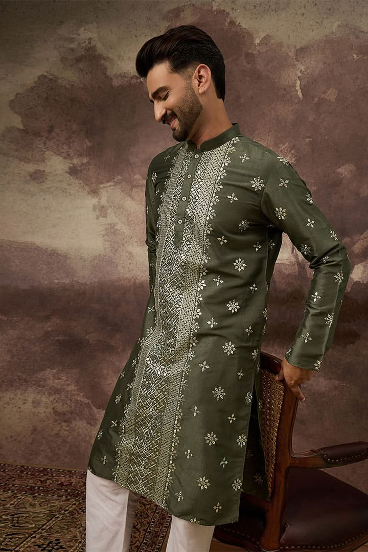 Green Silk Blend Solid Embroidered Straight Kurta With Pant Set | SHOBITAM