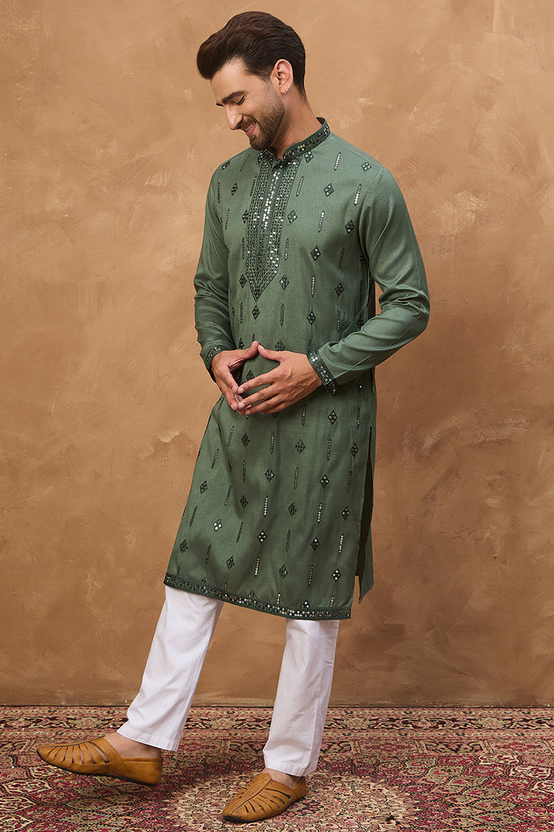 Green Silk Blend Solid Embroidered Straight Kurta | SHOBITAM