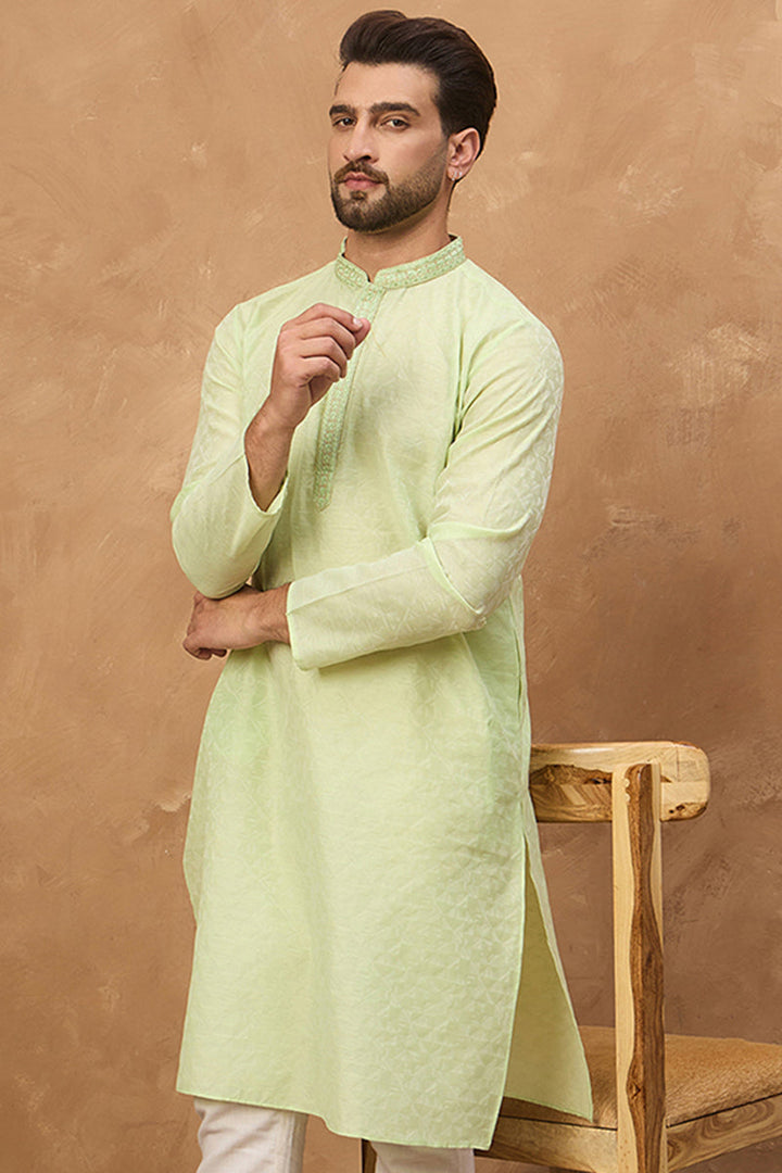 Green Silk Blend Solid Embroidered Straight Kurta | SHOBITAM