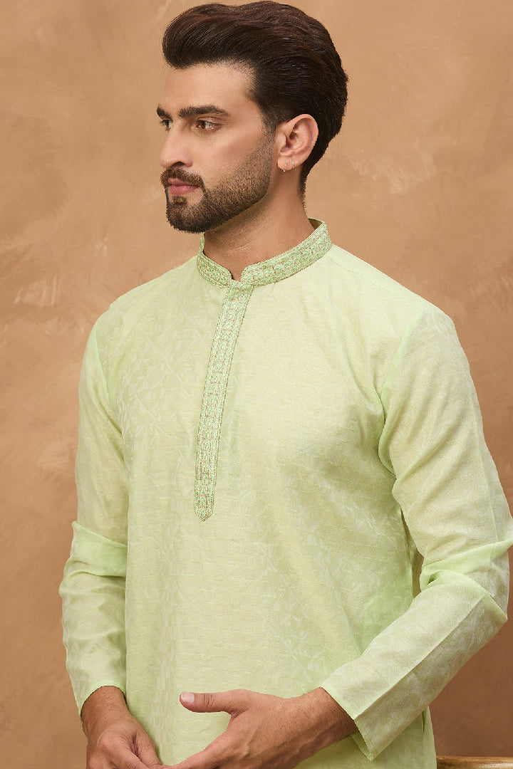 Green Silk Blend Solid Embroidered Straight Kurta With Pant Set | SHOBITAM