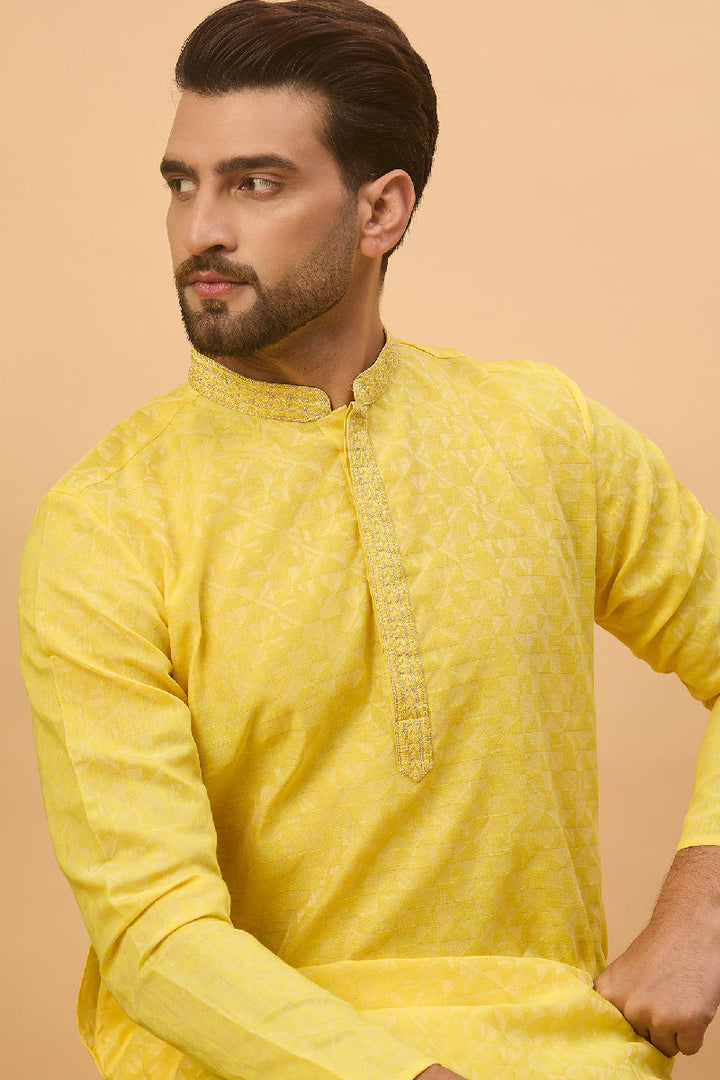 Yellow Silk Blend Solid Embroidered Straight Kurta With Pant Set | SHOBITAM