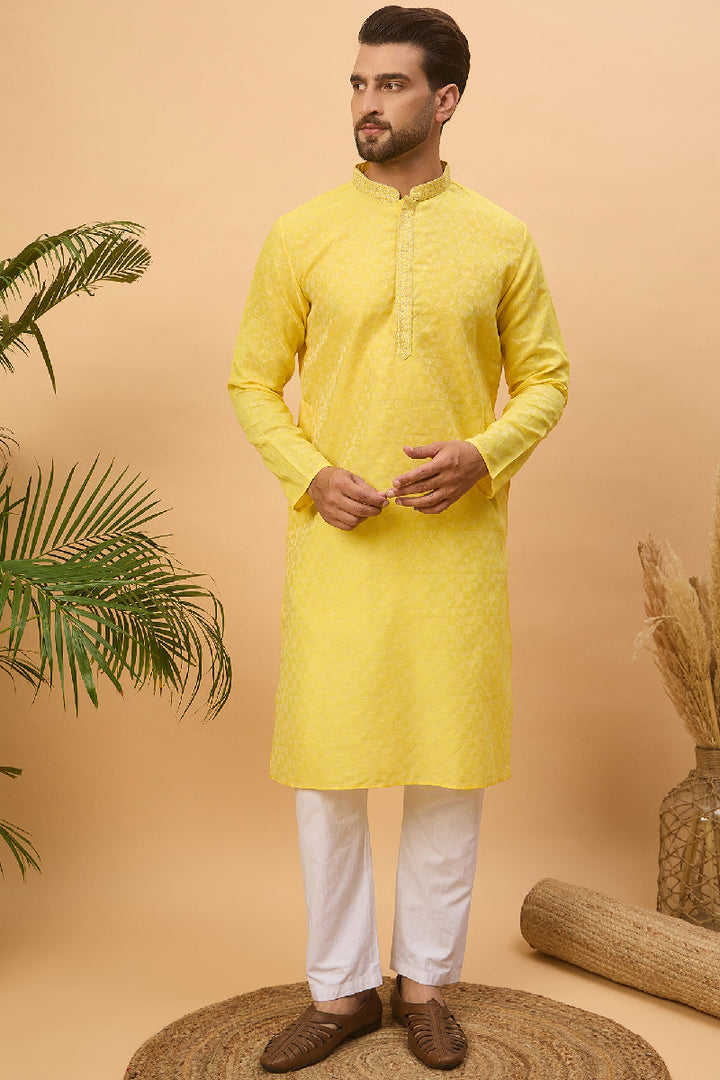 Yellow Silk Blend Solid Embroidered Straight Kurta With Pant Set | SHOBITAM