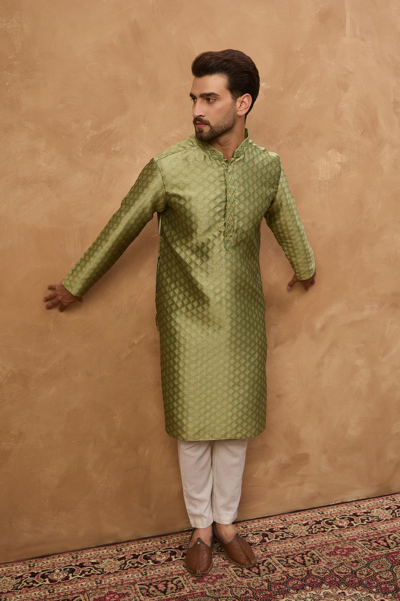 Green Silk Blend Solid Woven Design Straight Kurta | SHOBITAM