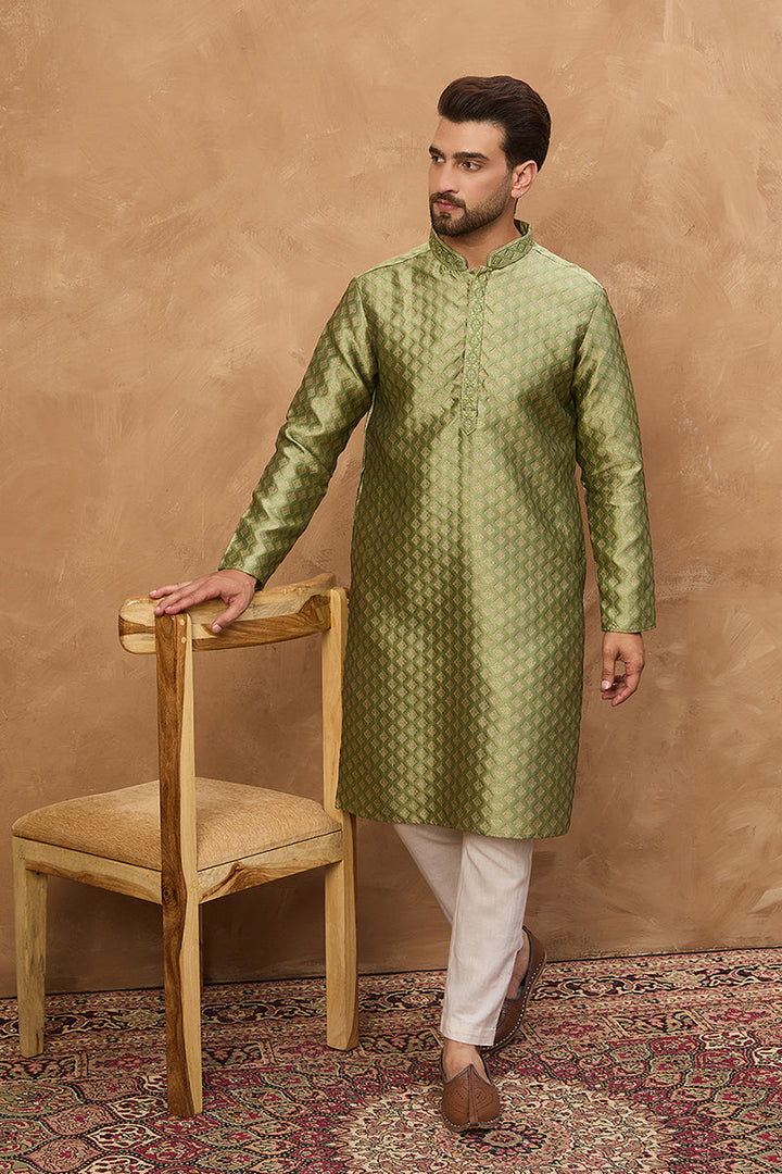 Green Silk Blend Solid Woven Design Straight Kurta | SHOBITAM