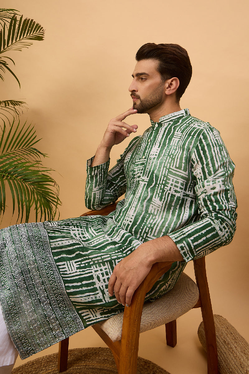 Green Viscose Rayon Batik Embroidered Straight Kurta With Pant Set | SHOBITAM