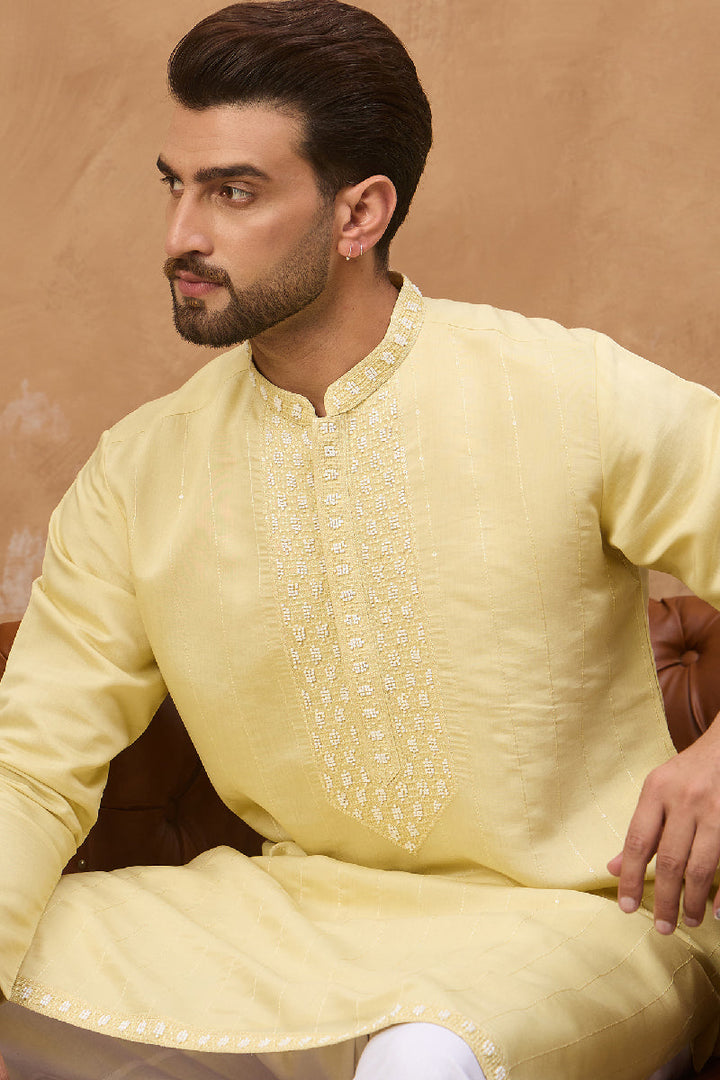 Yellow Silk Blend Solid Embroidered Straight Kurta With Pant Set | SHOBITAM