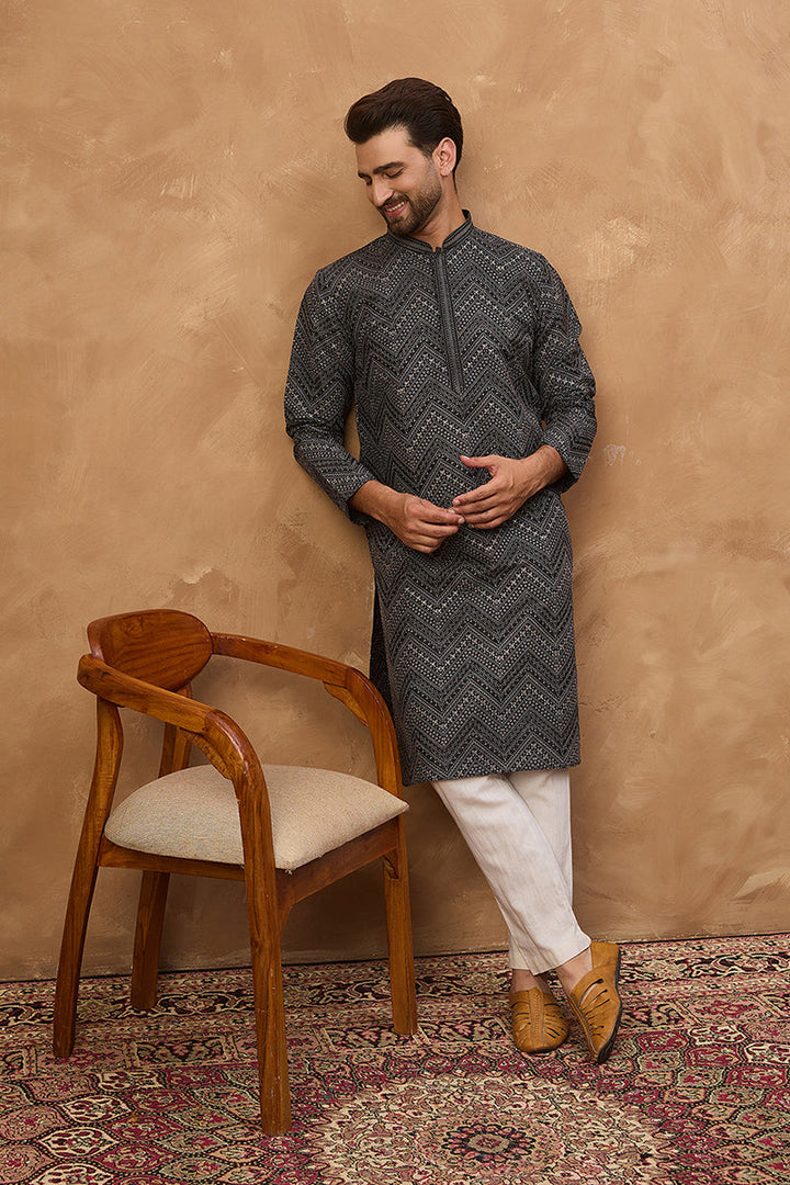 Black Silk Blend Geometric Printed Straight Kurta | SHOBITAM