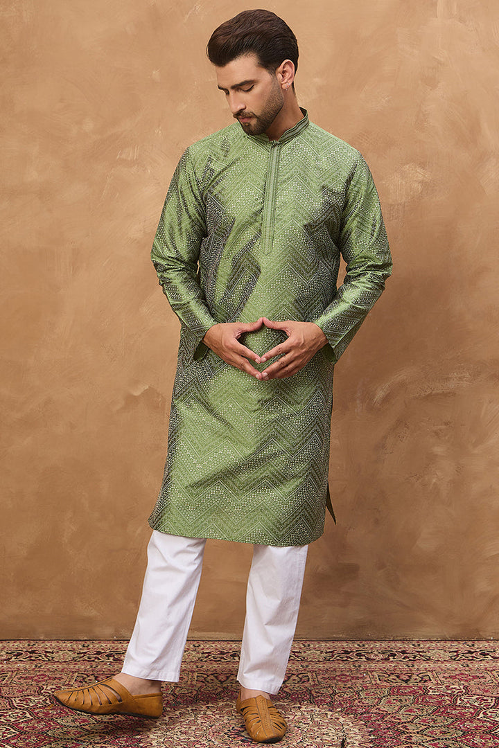 Green Silk Blend Geometric Printed Straight Kurta | SHOBITAM