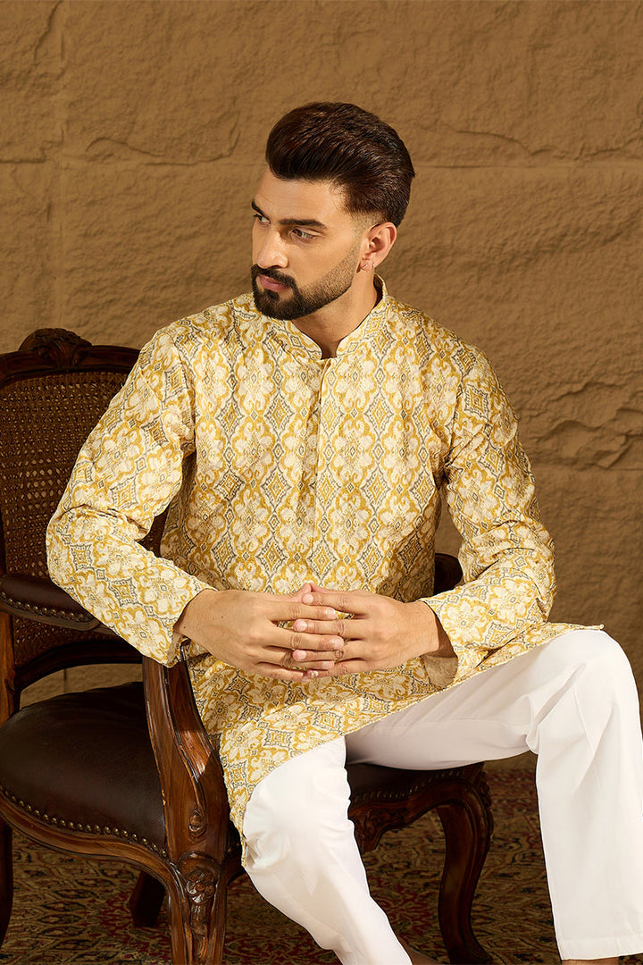 Yellow Viscose Rayon Geometric Printed Straight Kurta  | SHOBITAM
