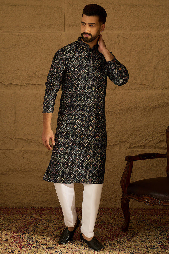 Black Viscose Rayon Geometric Printed Straight Kurta  | SHOBITAM
