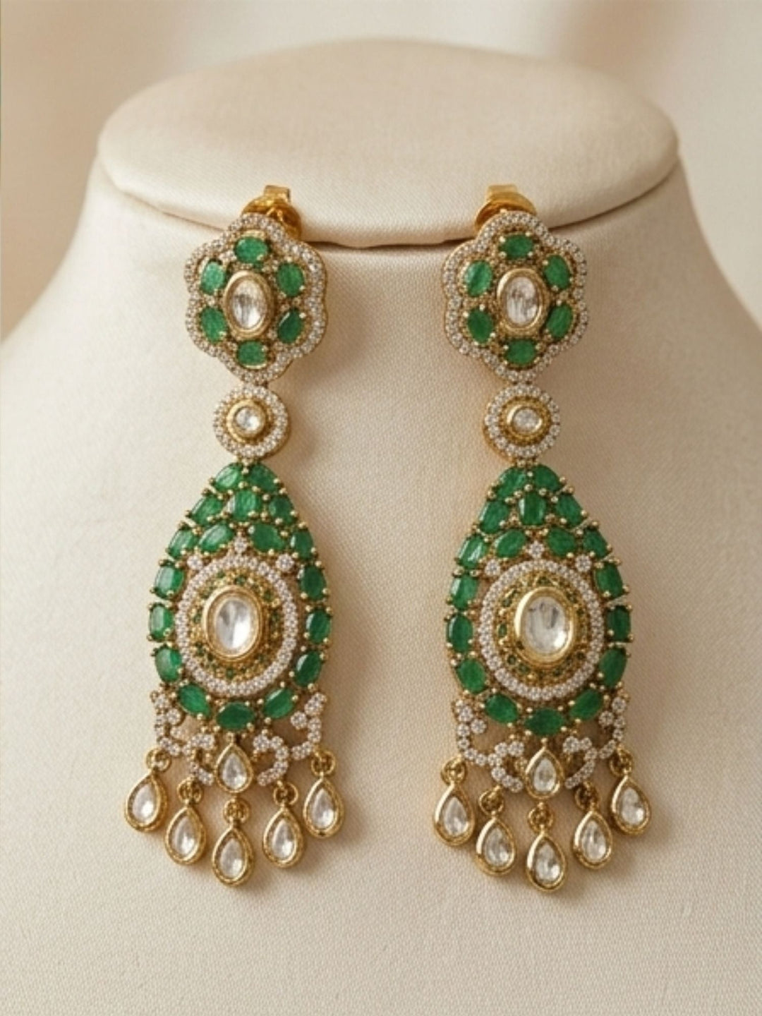 Emerald Green Polki Victorian Style Necklace Set | SHOBITAM