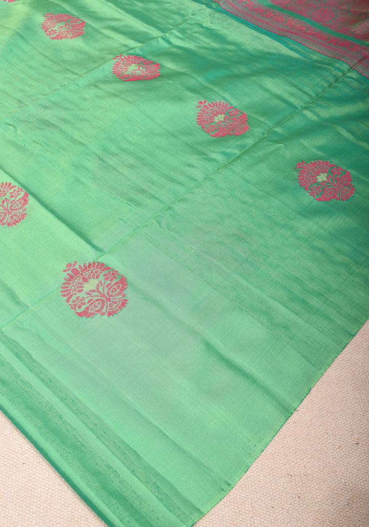 Green Kanjivaram Soft Silk Borderless Saree with Resham Buttas and Raw Silk Interweave| SILK MARK CERTIFIED