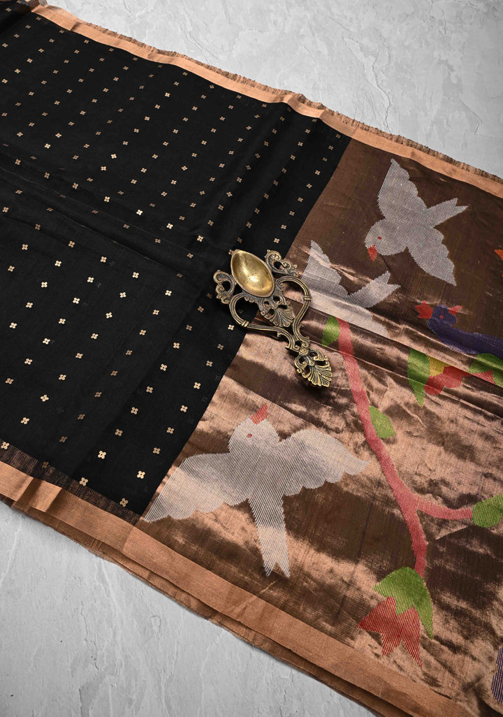 Black Matka Muslin Saree with pocket sequins and Paithani Style Pallu | SILK MARK CERTIFIED