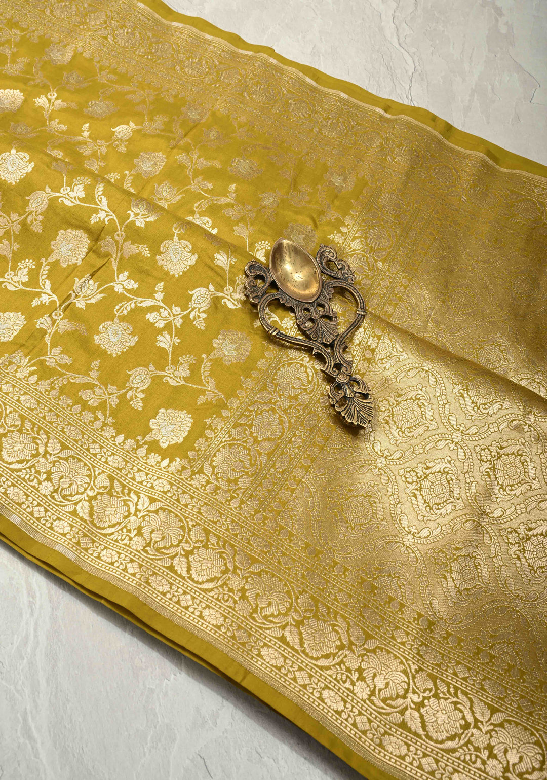 Mint Green Pure Benaras Silk Saree Heena With Meenakari Floral Jaal and Zari Border| SILK MARK CERTIFIED