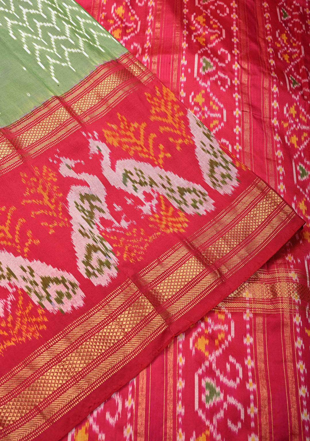 Green With Red Pochampally Ikkat Silk Saree Sindoora with Zari Border | SILK MARK CERTIFIED
