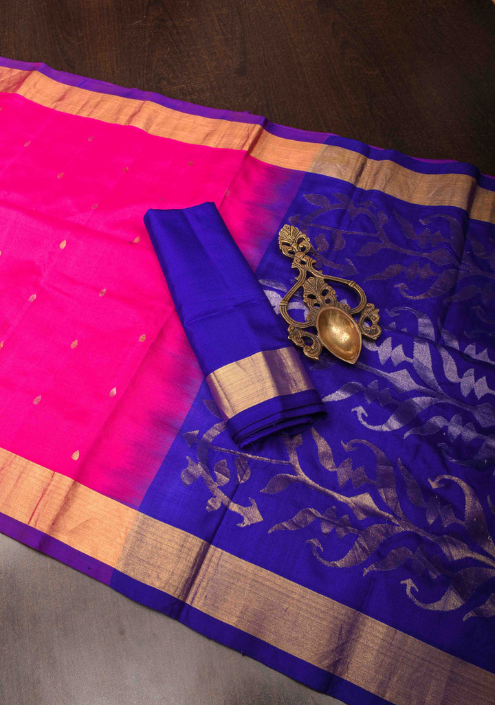 Magenta Venkatgiri Silk Jamdhani Saree with minimal Blue Border