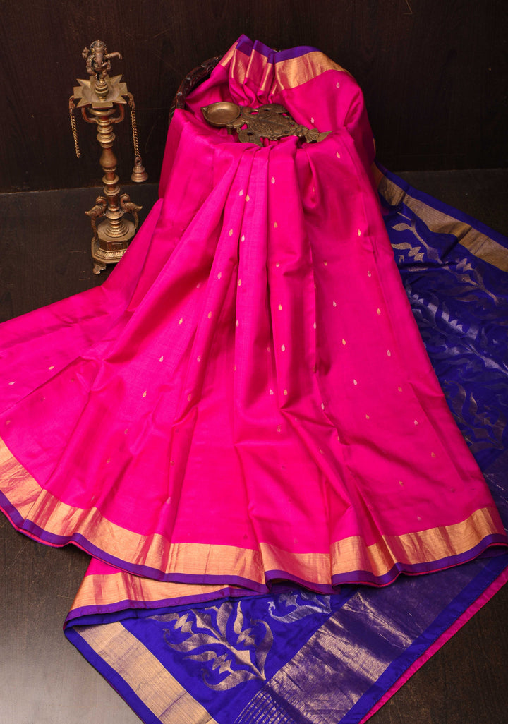Magenta Venkatgiri Silk Jamdhani Saree with minimal Blue Border