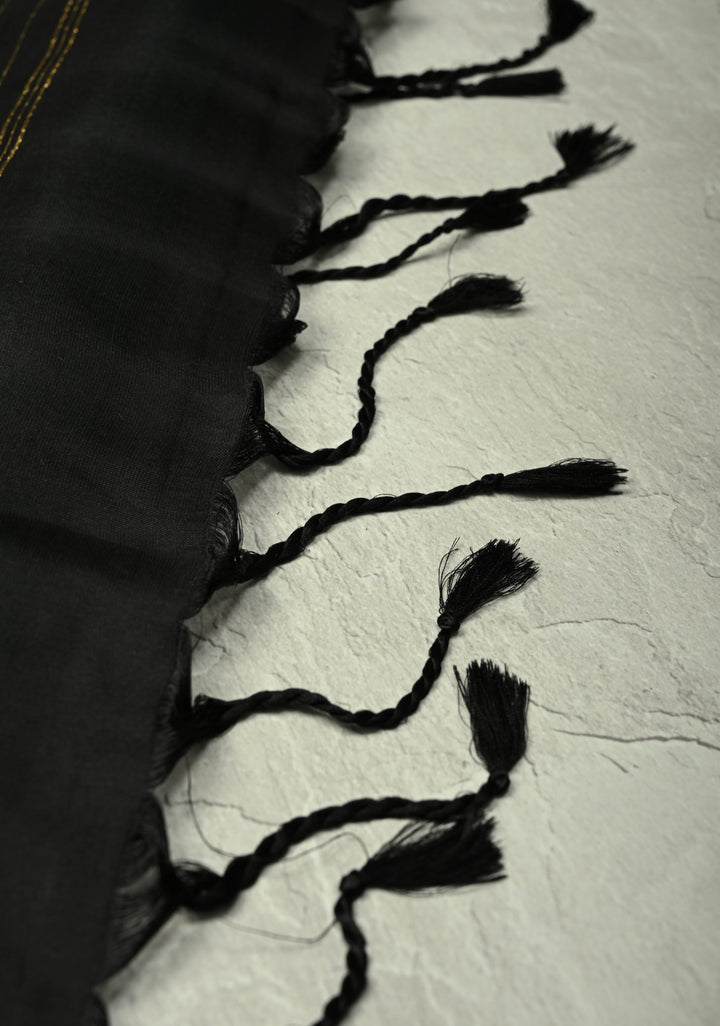 Caribbean green Kanjivaram Soft Silk Handloom Saree with Minimal Zari Border and Black Pallu | SILK MARK CERTIFIED