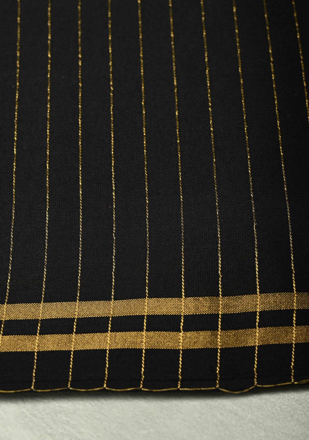 Caribbean green Kanjivaram Soft Silk Handloom Saree with Minimal Zari Border and Black Pallu | SILK MARK CERTIFIED