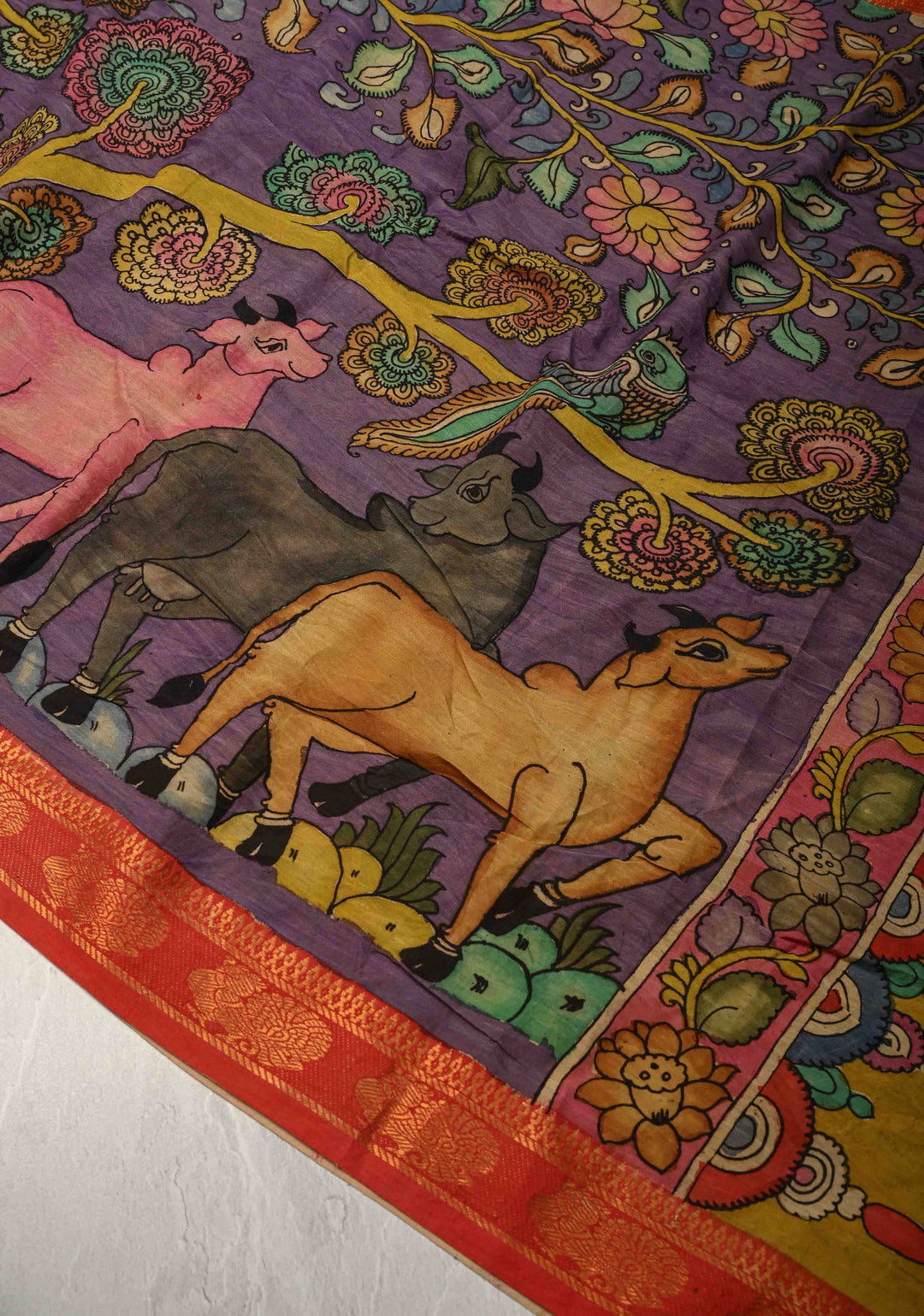 DUPATTA : Lavender Authentic Pen Kalamkari Pichwai Design with Cow and Floral Blooms Dupatta on Mangalagiri Silk Cotton