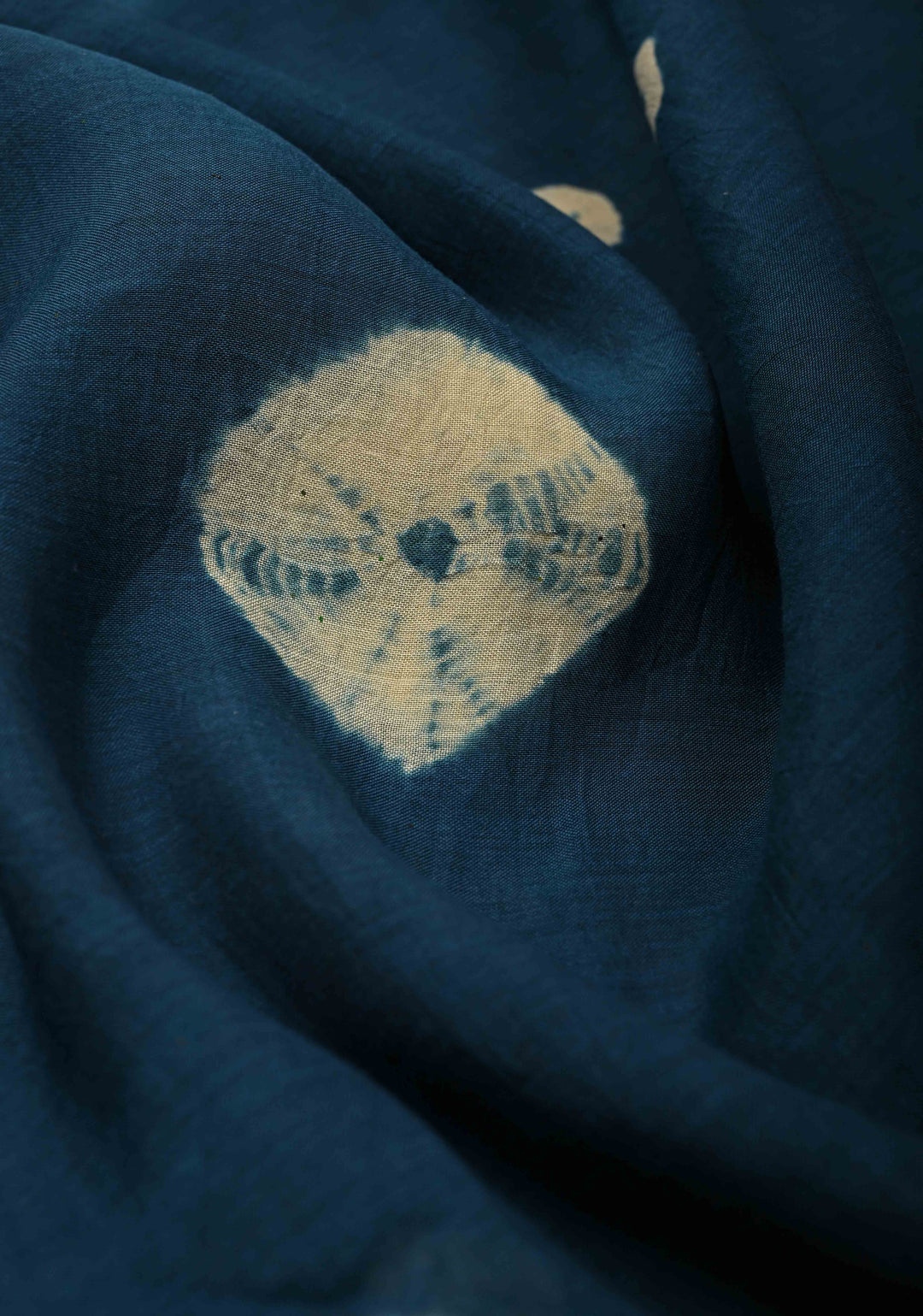 Bandhini Pen Kalamkari Fusion on Mangalagiri Silk Cotton Fusion Saree with Zari Borders and Mermaid pallu