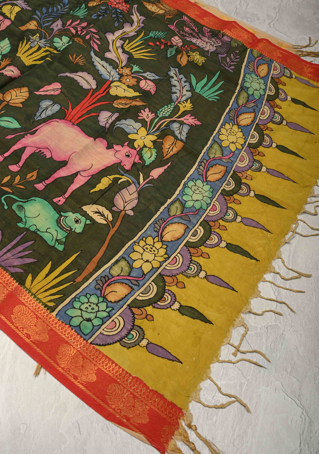 DUPATTA : Deep Green Authentic Pen Kalamkari on Mangalagiri Silk Cotton Dupatta with Pichwai Theme