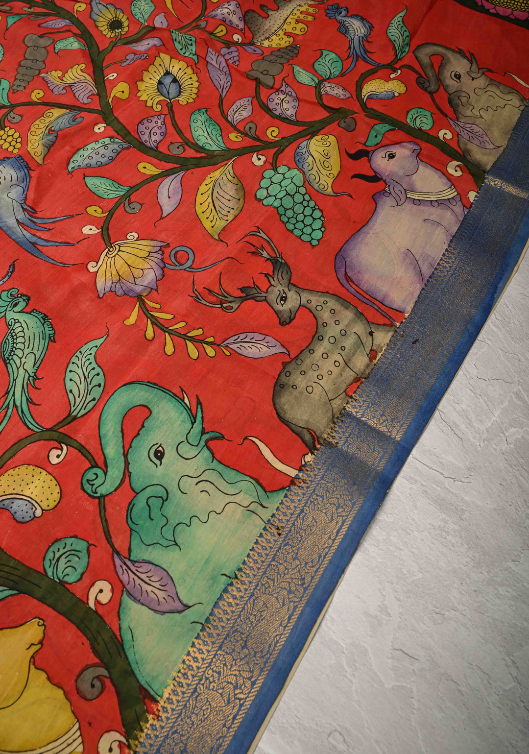 DUPATTA : Pinkish Red Authentic Pen Kalamkari on Mangalagiri Silk Cotton Dupatta with Vanasingaram Theme