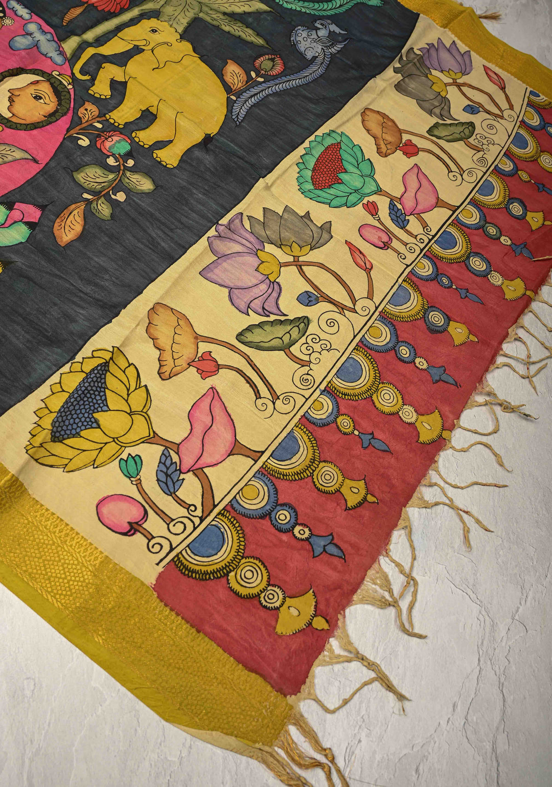 DUPATTA : Authentic Pen Kalamkari on Mangalagiri Silk Cotton Dupatta with Sundari, Mandalas and Jungle Theme Design