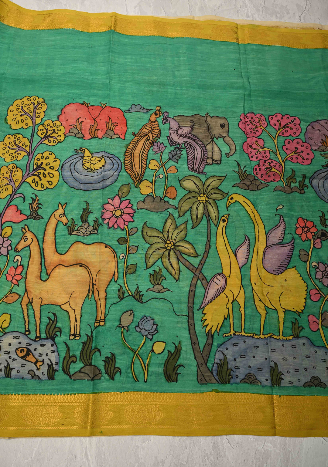DUPATTA : Rama Green Authentic Pen Kalamkari on Mangalagiri Silk Cotton Dupatta with Camel Theme