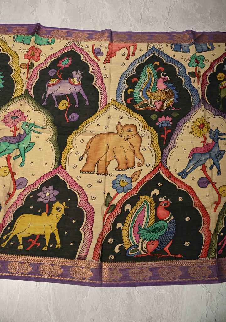 DUPATTA : Beige Authentic Pen Kalamkari on Mangalagiri Silk Cotton Dupatta with Animal with Art Theme
