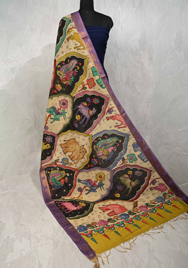 DUPATTA : Beige Authentic Pen Kalamkari on Mangalagiri Silk Cotton Dupatta with Animal with Art Theme