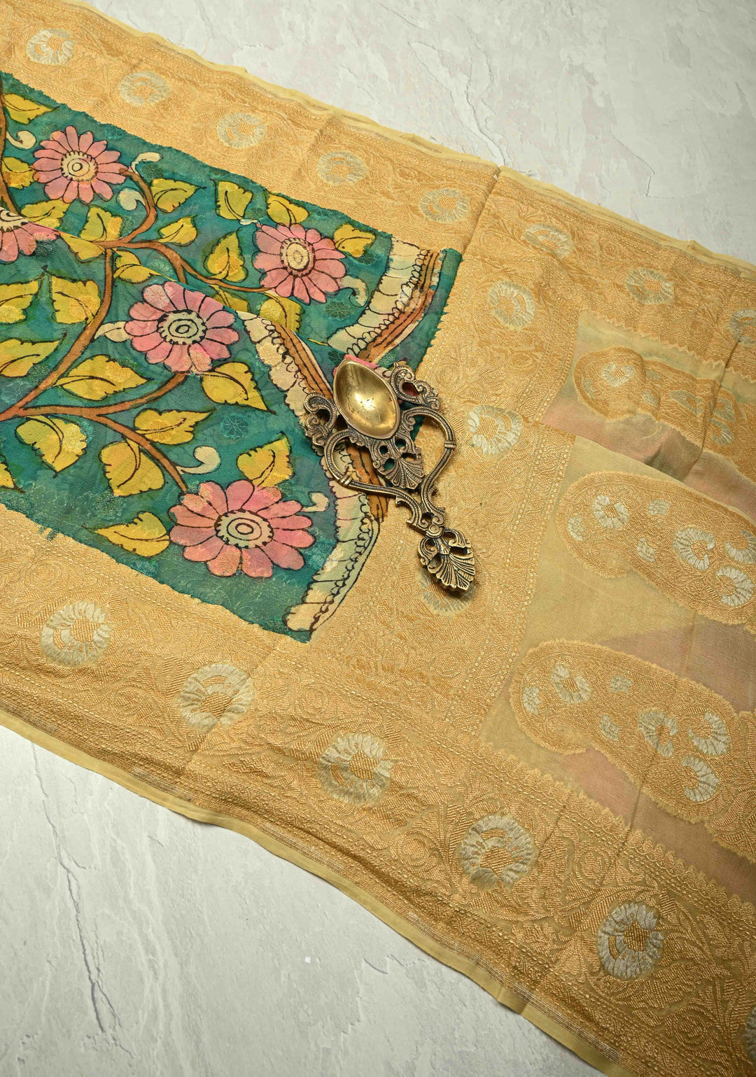Floral and Peacock Theme : Green Authentic Pen Kalamkari on Banarasi Pure Georgette Saree with Alfi Buttas and Zari Border | SILK MARK CERTIFIED