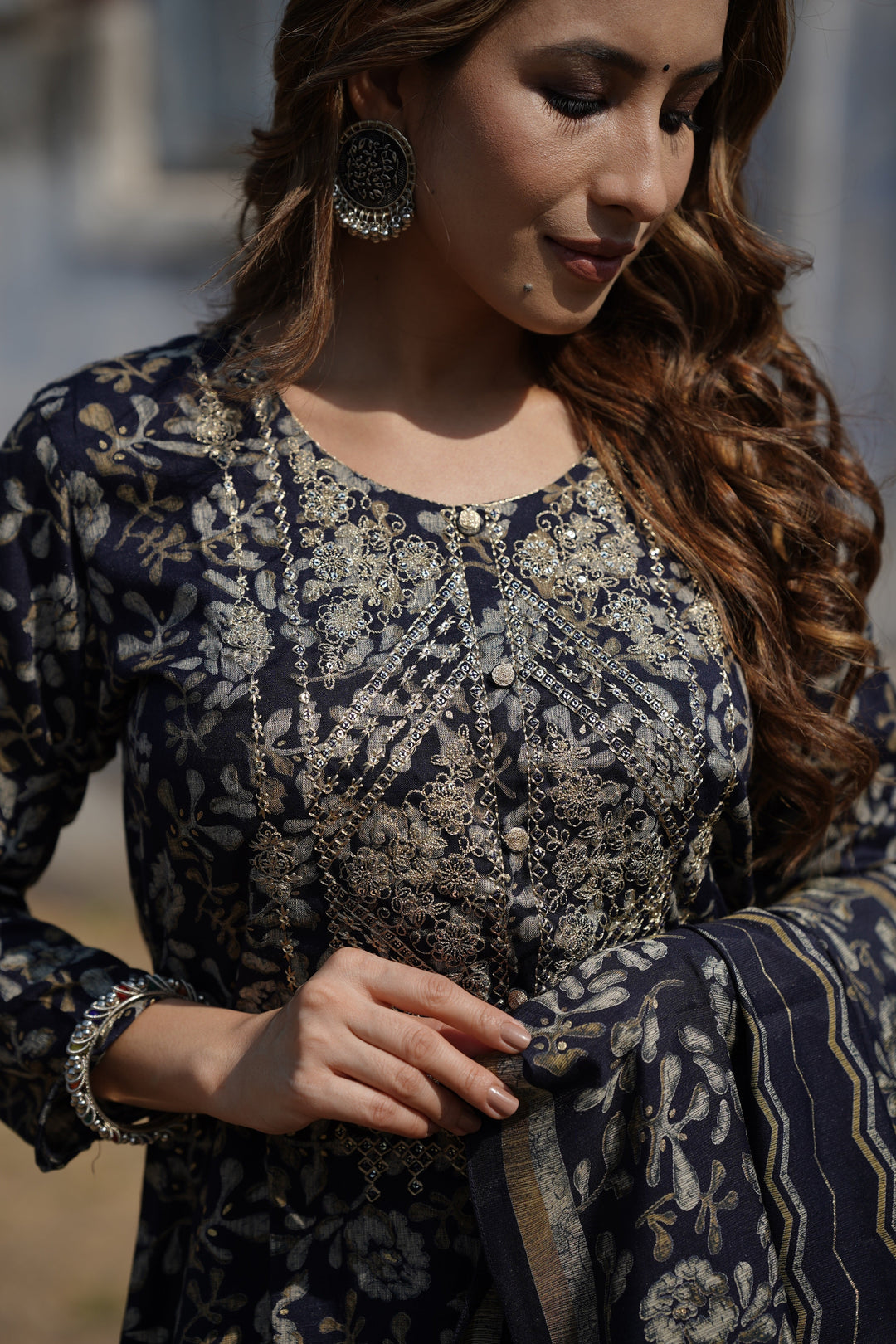 Black Silk Blend Floral Straight Kurta Trousers With Dupatta | SHOBITAM