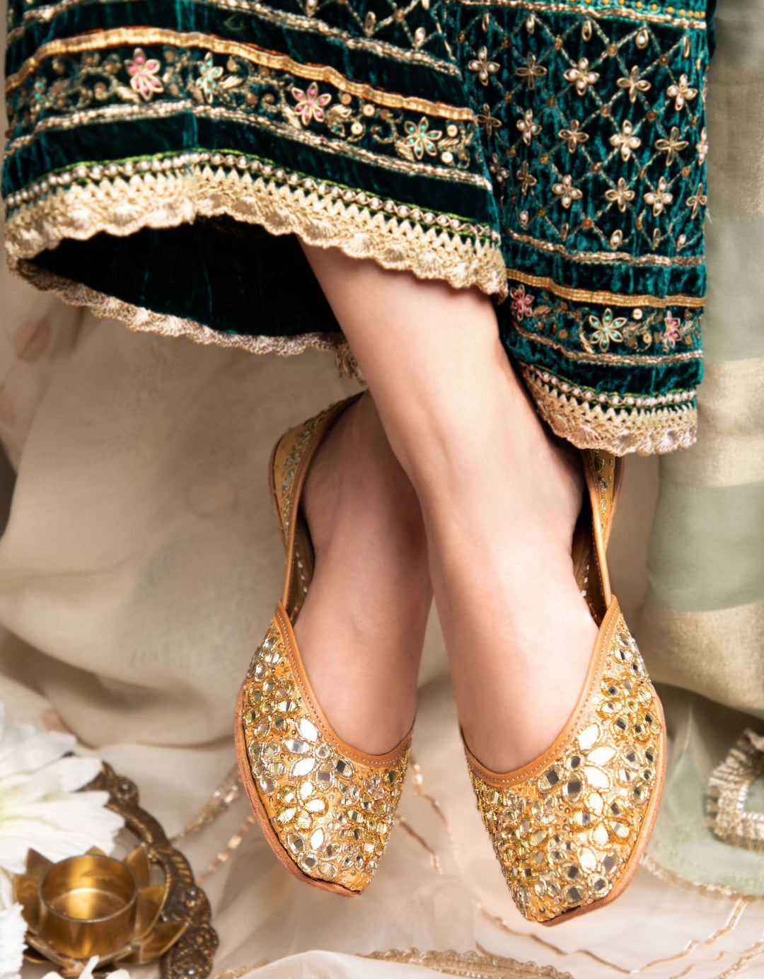 SONA Hand Embroidery Mirror Work Golden Juttis