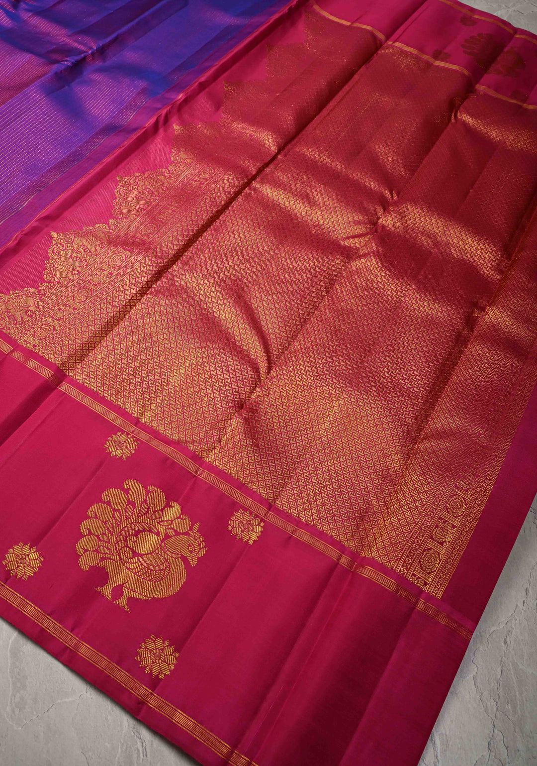 Vairaoosi Purple Dual tone Pure Kanjivaram Silk Handloom Saree Zari Stripes and Distinct Peacock Motofs on Border  | SILK MARK CERTIFIED