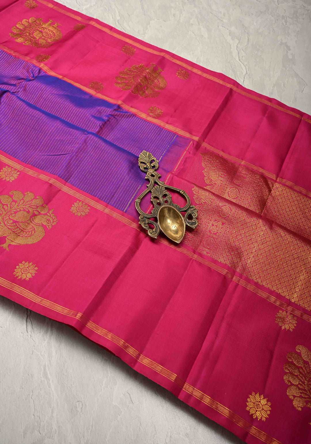 Vairaoosi Purple Dual tone Pure Kanjivaram Silk Handloom Saree Zari Stripes and Distinct Peacock Motofs on Border  | SILK MARK CERTIFIED