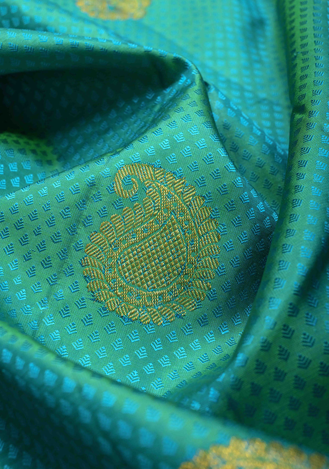 Green Cyan Dual tone Self Brocade on Kanjivaram Pure Silk Saree with Paisely Buttas and Zari Border | SILK MARK CERTIFIED