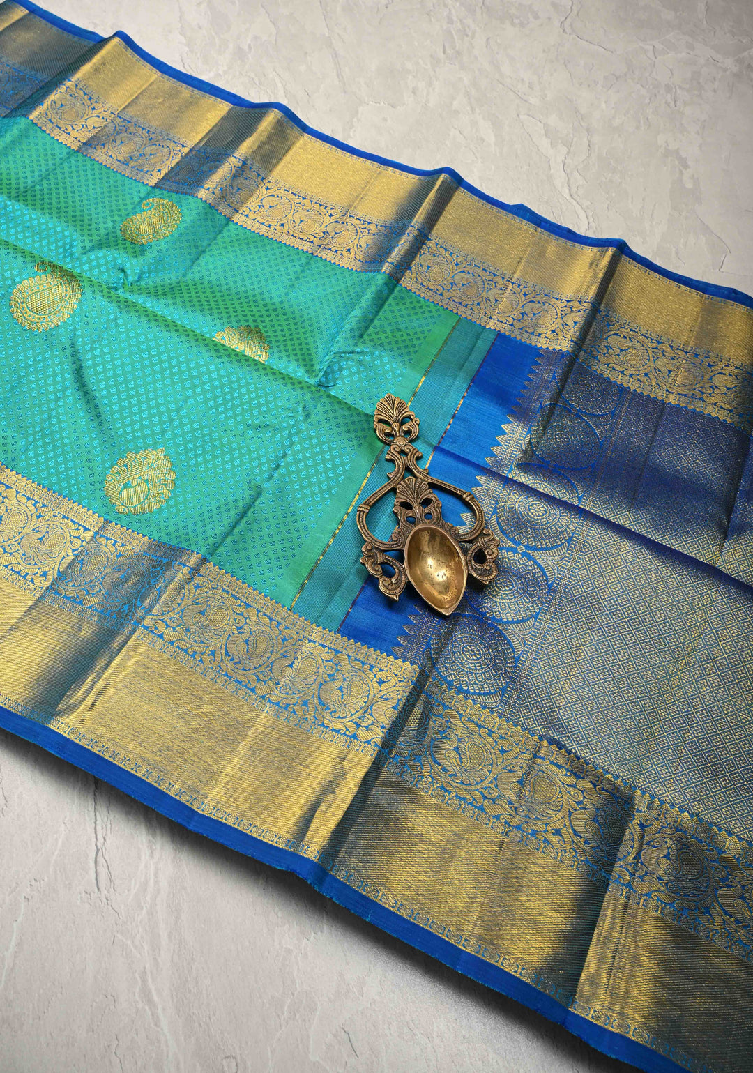 Green Cyan Dual tone Self Brocade on Kanjivaram Pure Silk Saree with Paisely Buttas and Zari Border | SILK MARK CERTIFIED