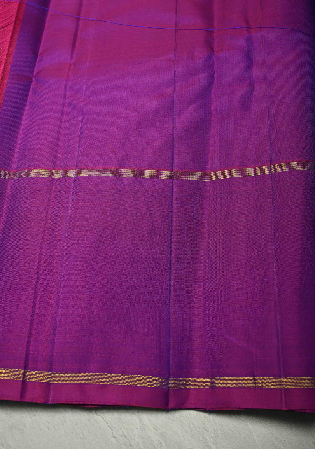 Peacock Green Dual Tone Pure Kanjivaram Silk Handloom Saree with Zari Motifs and Distinct Peacock on Border| SILK MARK CERTIFIED