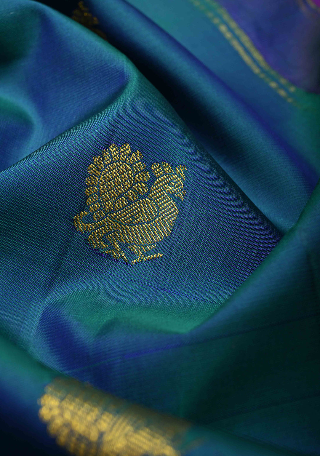Peacock Green Dual Tone Pure Kanjivaram Silk Handloom Saree with Zari Motifs and Distinct Peacock on Border| SILK MARK CERTIFIED