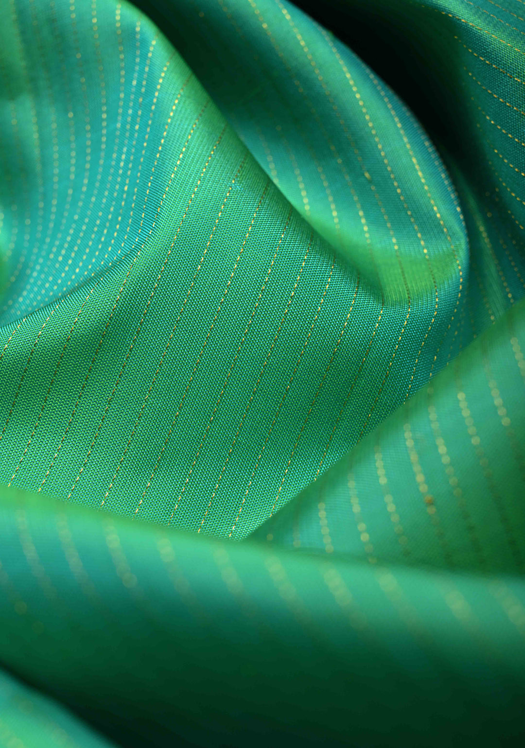 Sea Green Dual tone Pure Kanjivaram Silk Handloom Saree with Vairaoosi Zari Stripes and Distinct Floral Motifs on Contrast Border  | SILK MARK CERTIFIED