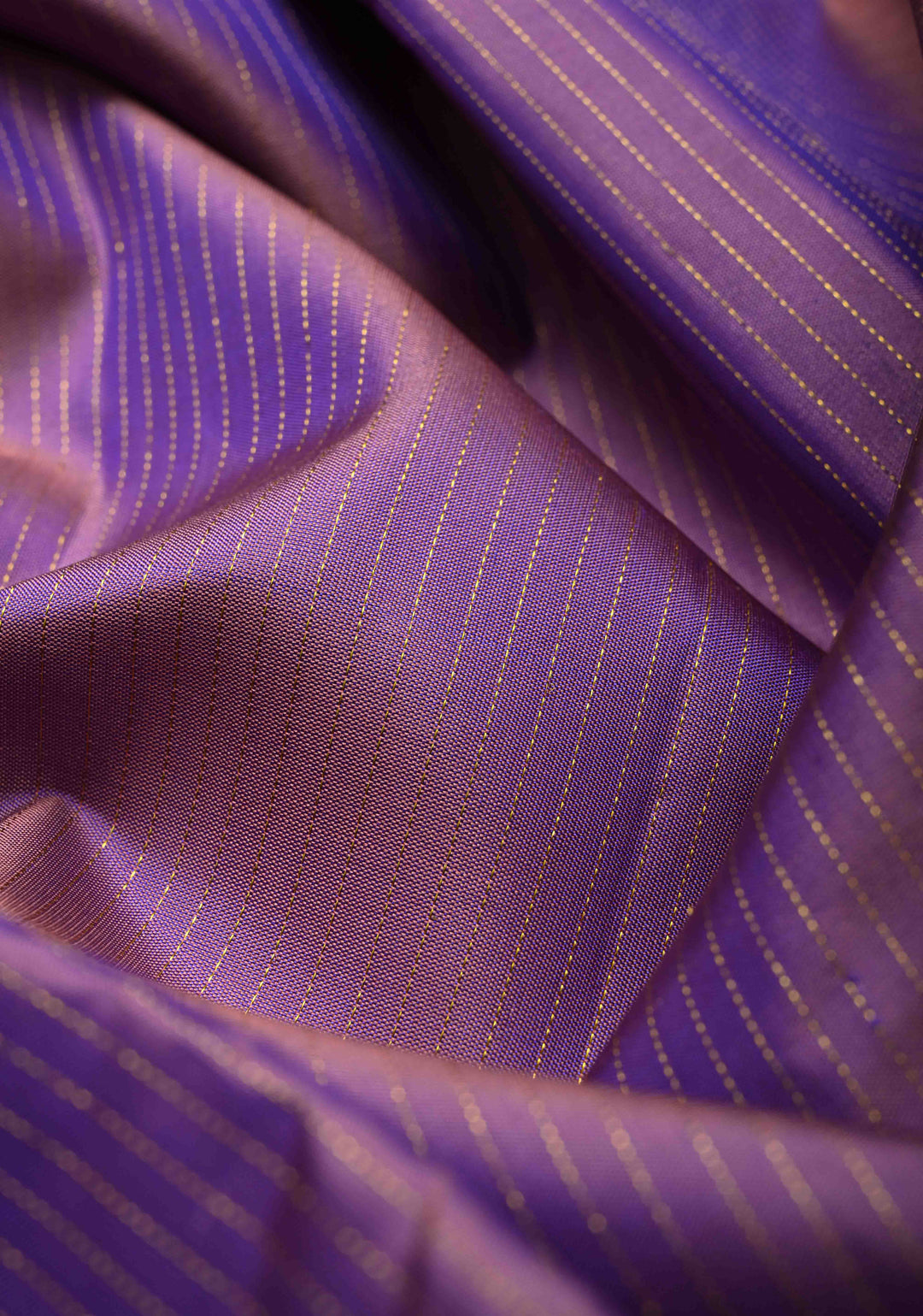 Lavender Dual tone Pure Kanjivaram Silk Handloom Saree with Vairaoosi Zari Stripes and Distinct Floral Motifs on Contrast Border  | SILK MARK CERTIFIED