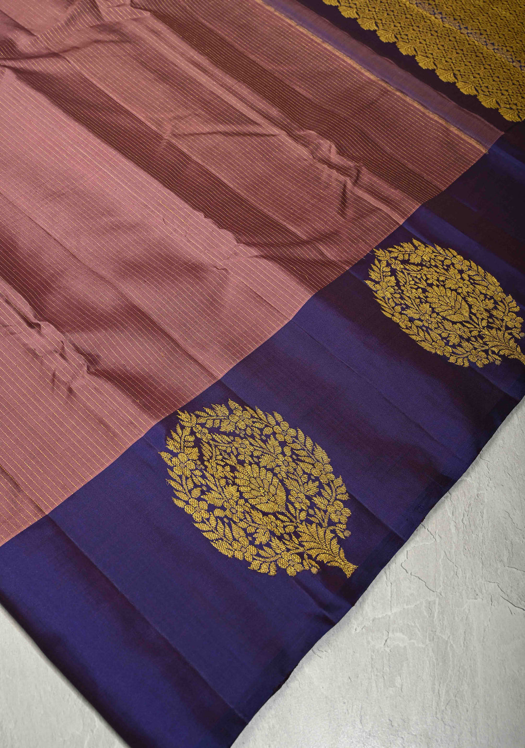 Old Rose Pure Kanjivaram Silk Handloom Saree with Vairaoosi Zari Stripes and Distinct Floral Motifs on Contrast Border | SILK MARK CERTIFIED