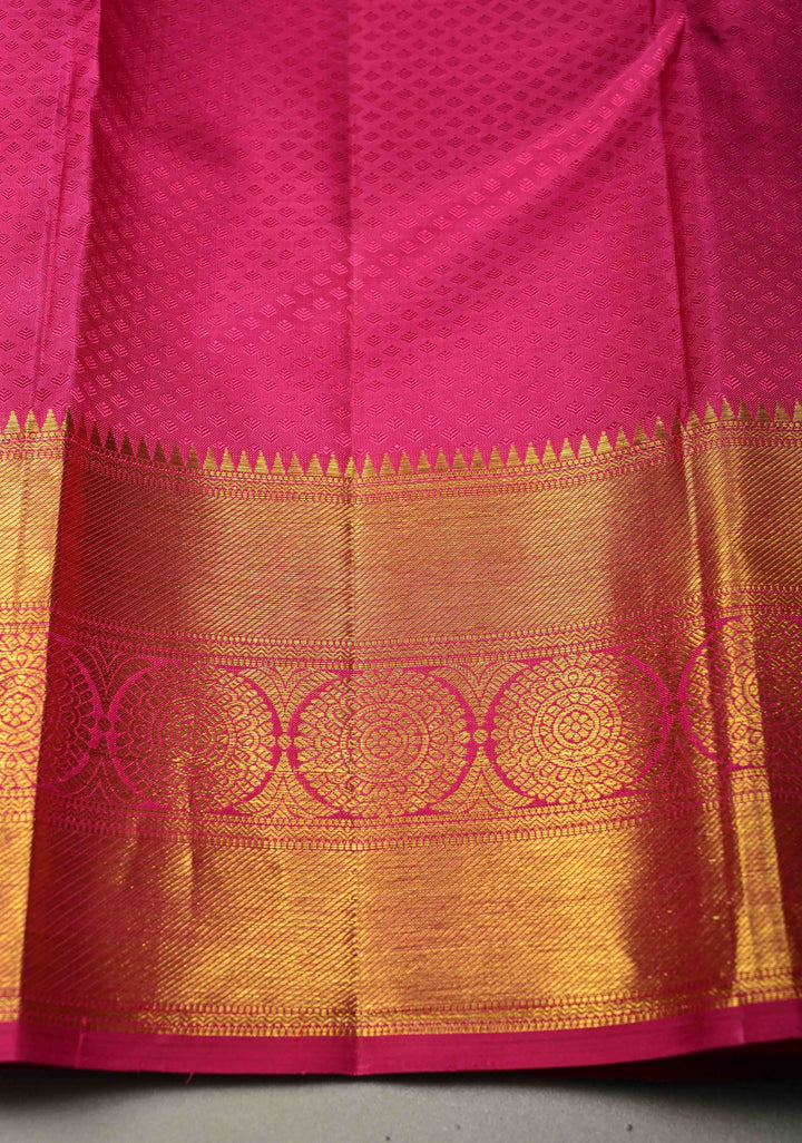 Magenta-Emerald Green Dual Tone Self Brocade on Pure Kanjivaram Saree with Paisley Motifs and Zari Border | SILK MARK CERTIFIED