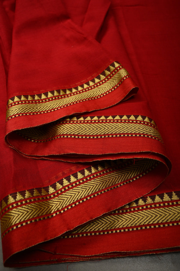 Blood Red Narayanpet Cotton Saree with Minimal Borders, No Blouse Piece | SHOBITAM