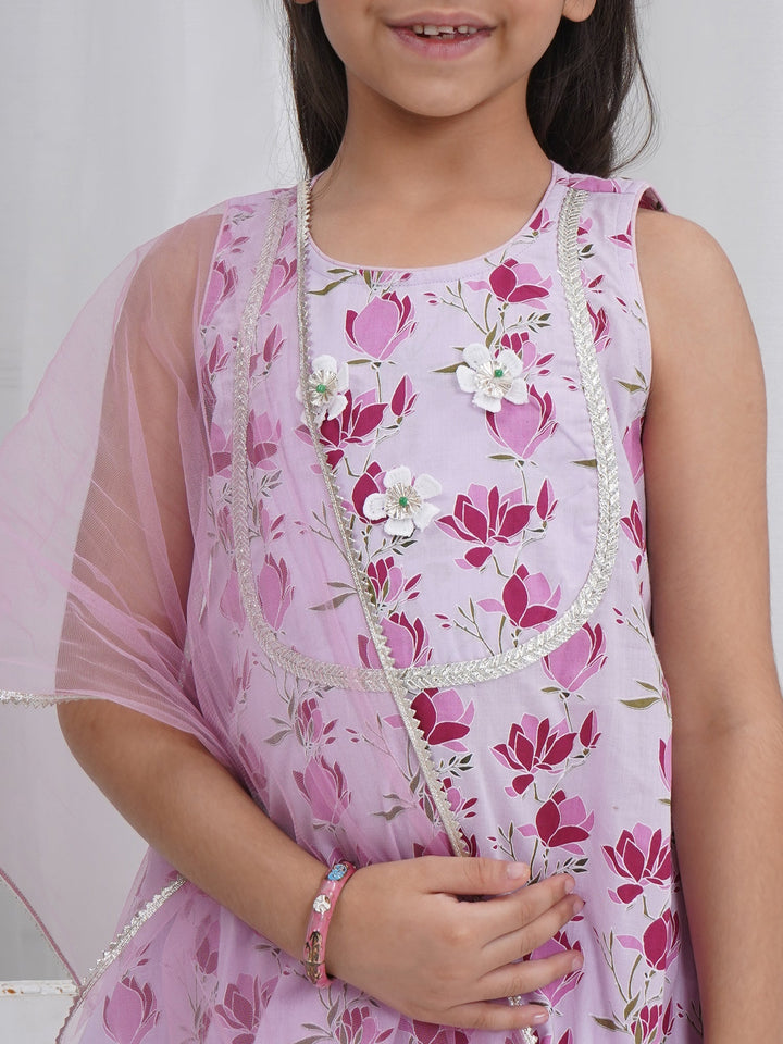 Girls Lavender Cotton Lotus Lacework Kurta Salwar Set
