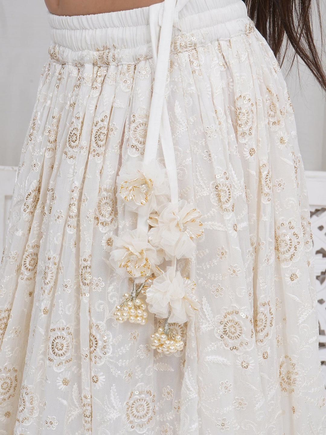 Girls White Floral Embrodiery Royal Lehenga Set | SHOBITAM